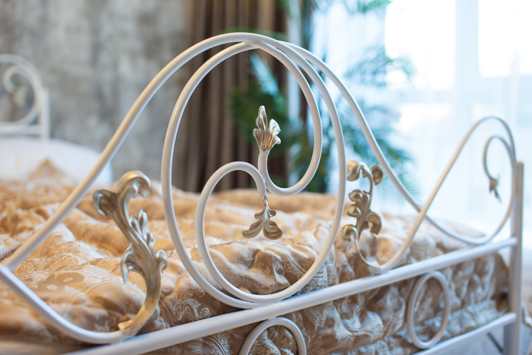 Кованые кровати, Кованая кровать Венеция 1.6 с двумя спинками