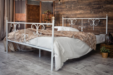 Кованая кровать Симона 1.8 с двумя спинками