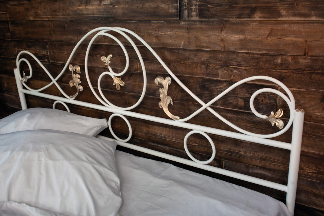 Кованые кровати, Кованая кровать Венеция 1.4 с двумя спинками