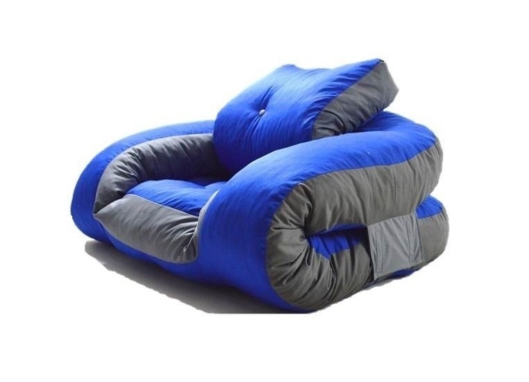 Бескаркасные кресла, Кресло Овал