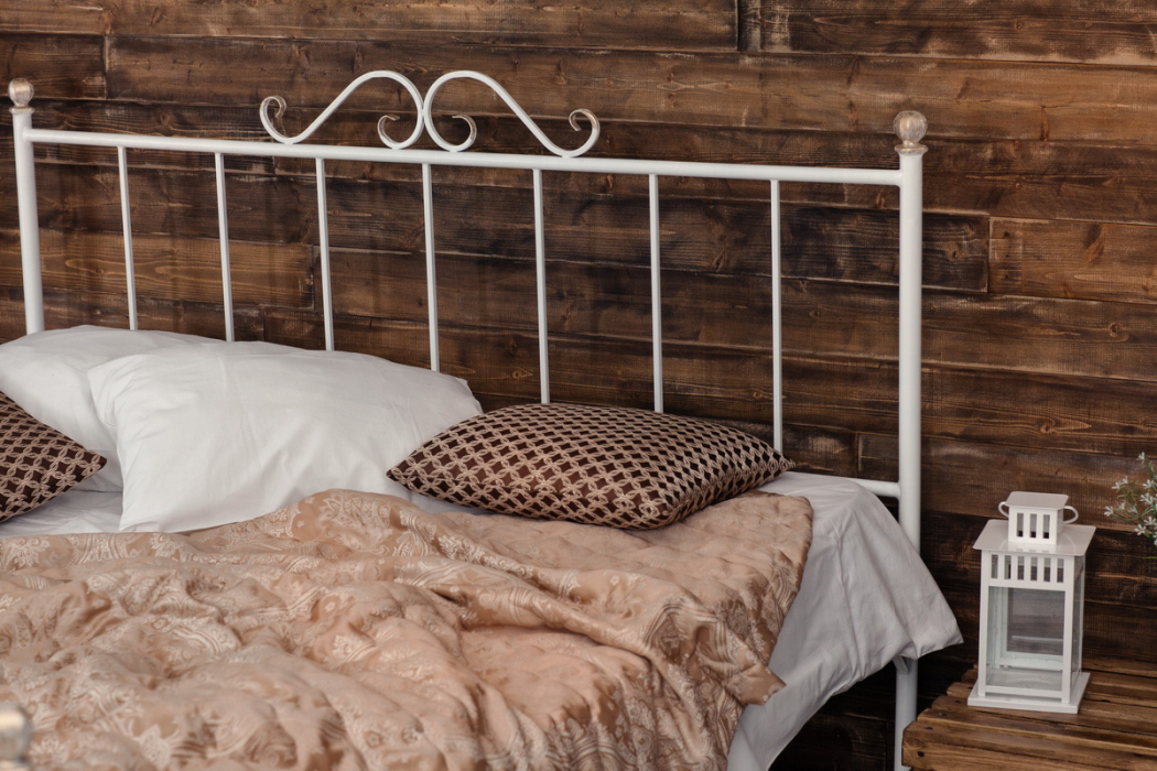 Кованые кровати, Кованая кровать Оливия 1.8 с одной спинкой