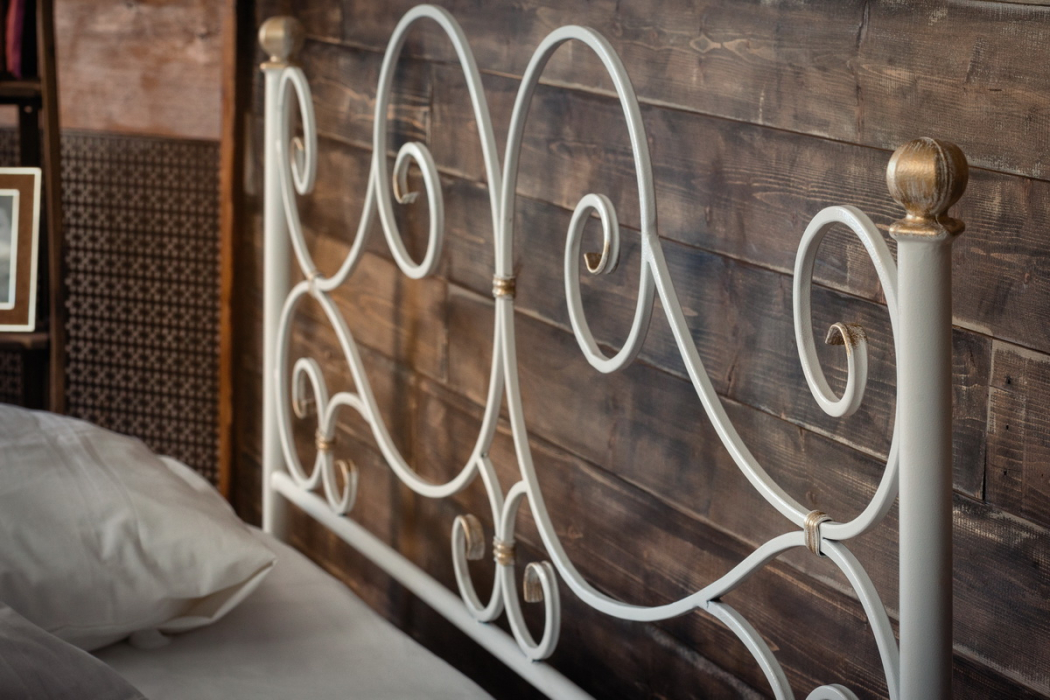 Кованые кровати, Кованая кровать Верона 1.8 с одной спинкой